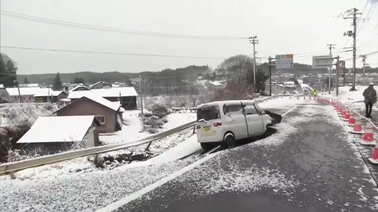 Жапонияда 6,7 балдық жер сілкінісі болды