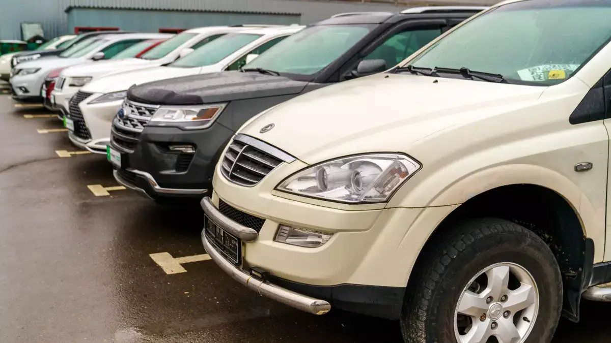 Подержанные иномарки внезапно подешевели по всей России - новости на Lada.kz 12.12.2025