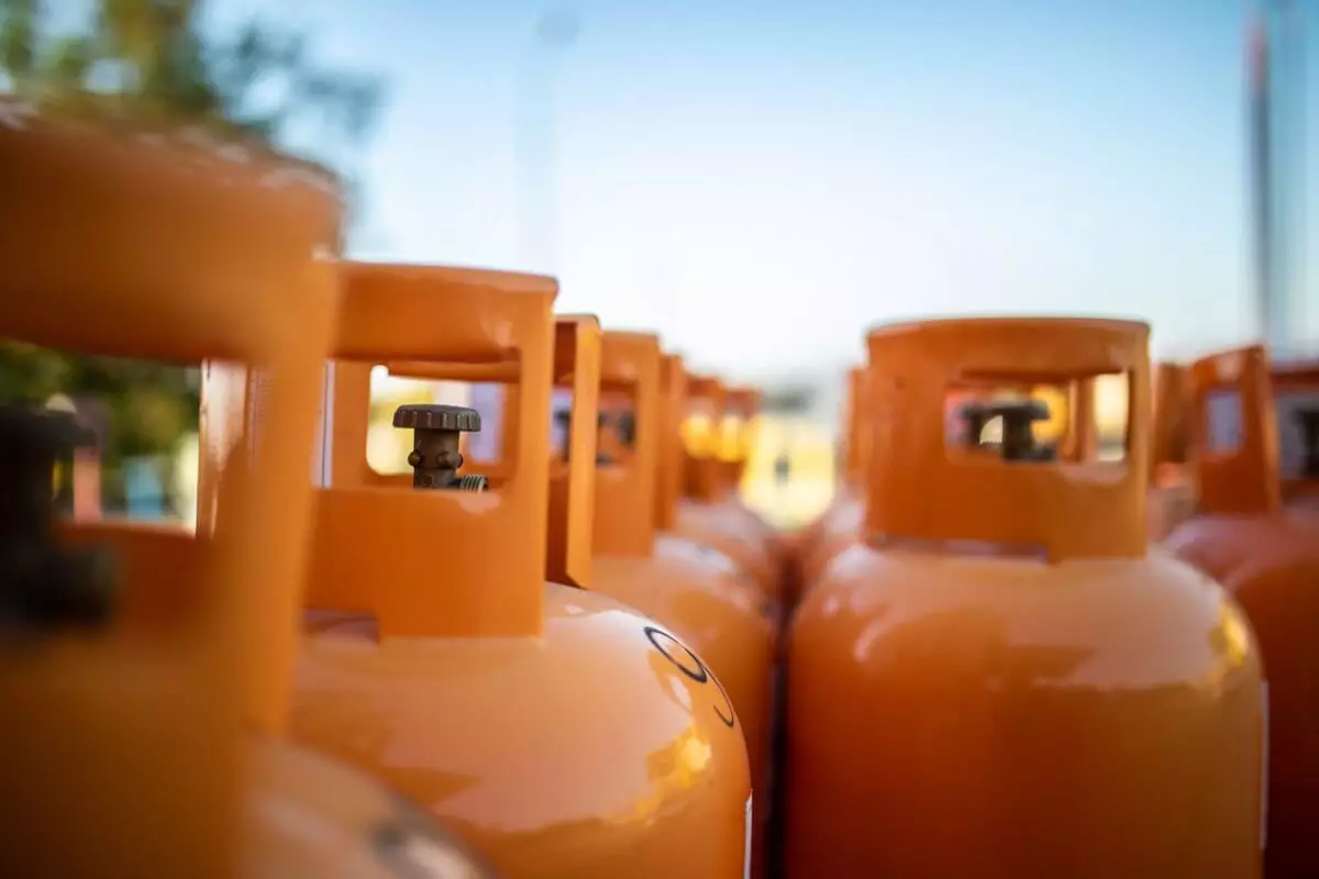 Газовый баллон взорвался в кафе на станции Мойынты в Карагандинской области