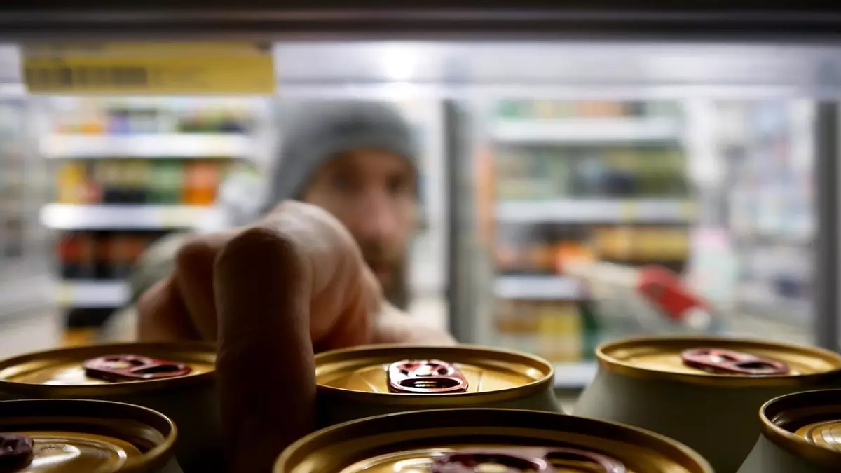 Чрезмерное употребление энергетиков привело мужчину к тревожному медицинскому диагнозу, сообщают врачи.