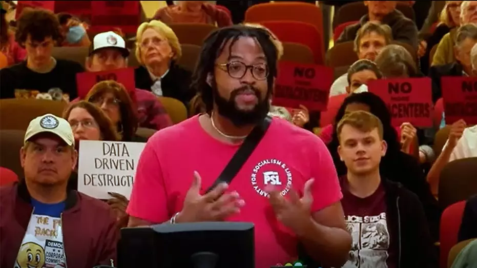 Город в Аризоне единогласно отверг центр обработки данных ИИ после протестов жителей.