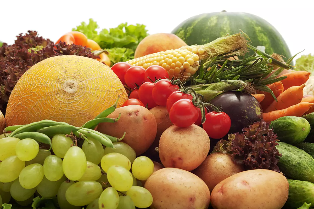 Китай обогнал Узбекистан по поставкам овощей и фруктов в Казахстан