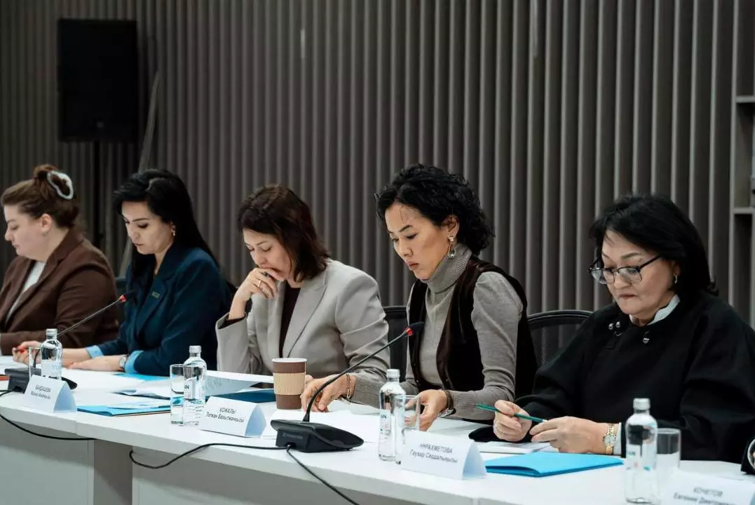 Казахстанки укрепляют экономику: почти половина предпринимателей в стране — женщины