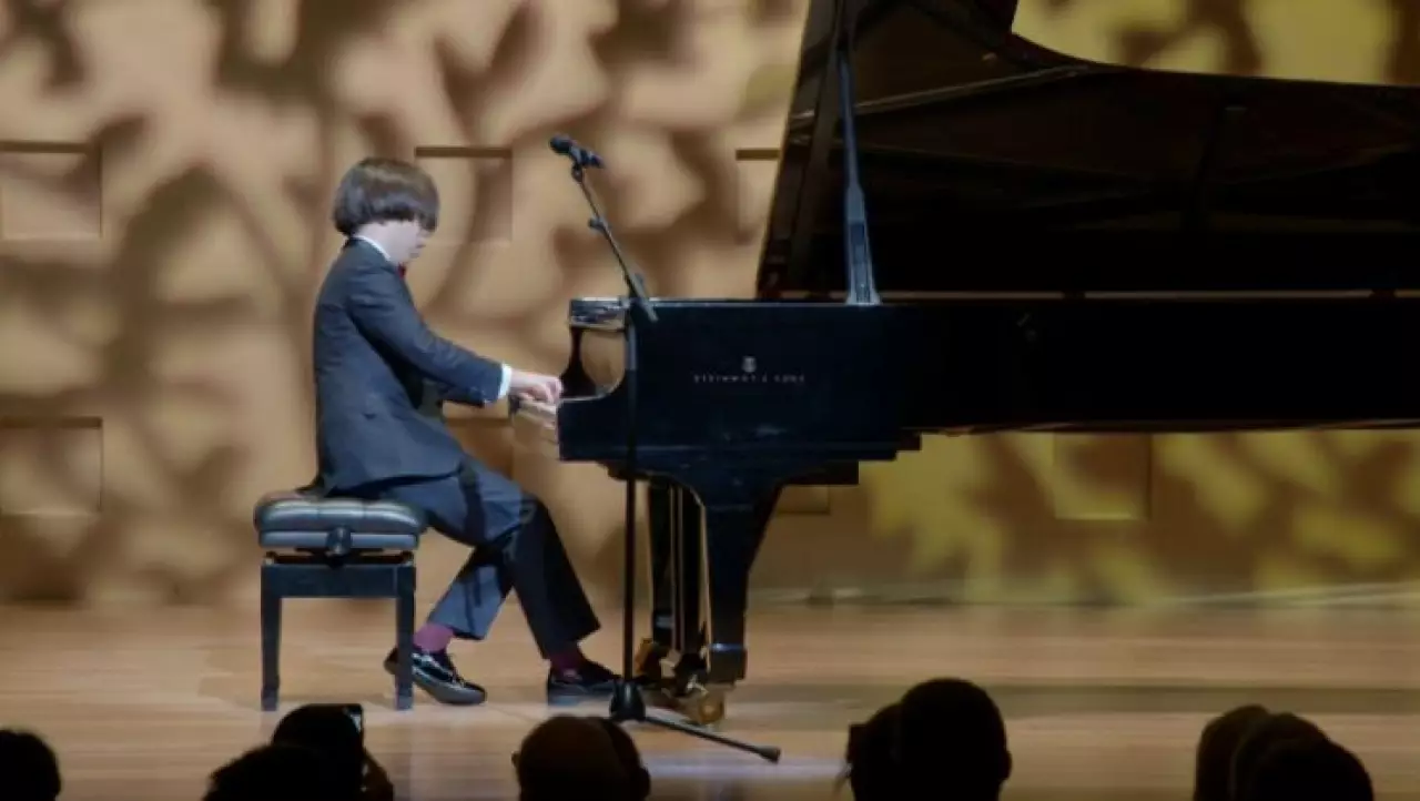 Рахат-Би Абдысагин выступил в Нидерландах