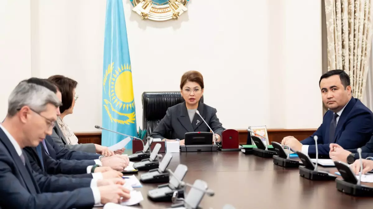 Үкіметте «Ауылда денсаулық сақтауды жаңғырту» ұлттық жобасының жүзеге асырылу барысы қаралды