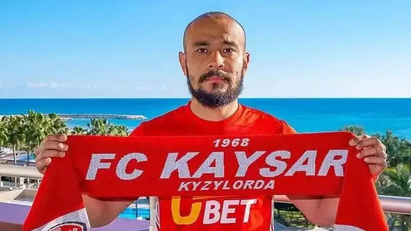 «Қайсар» сапынан бірден бес футболшы кетті