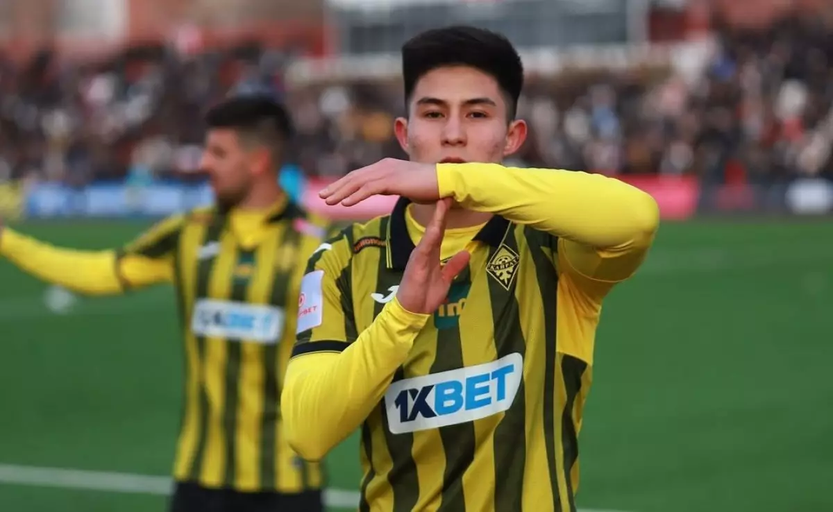 Готов ли Сатпаев к "Челси" – мнение тренера "Кайрата"