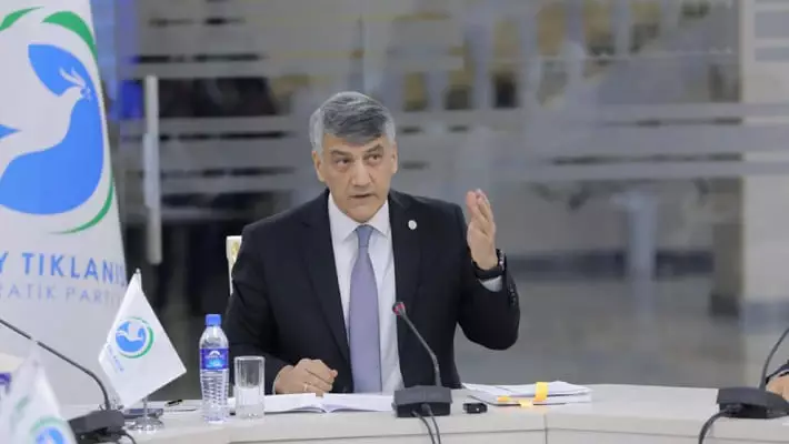 Кадыров поддержал электронные рецепты и ответил «бессовестным соотечественникам»