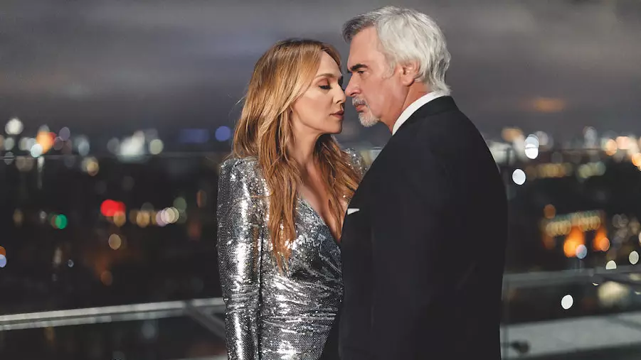 Танымал әнші күллі ТМД халқын таңдай қақтырды