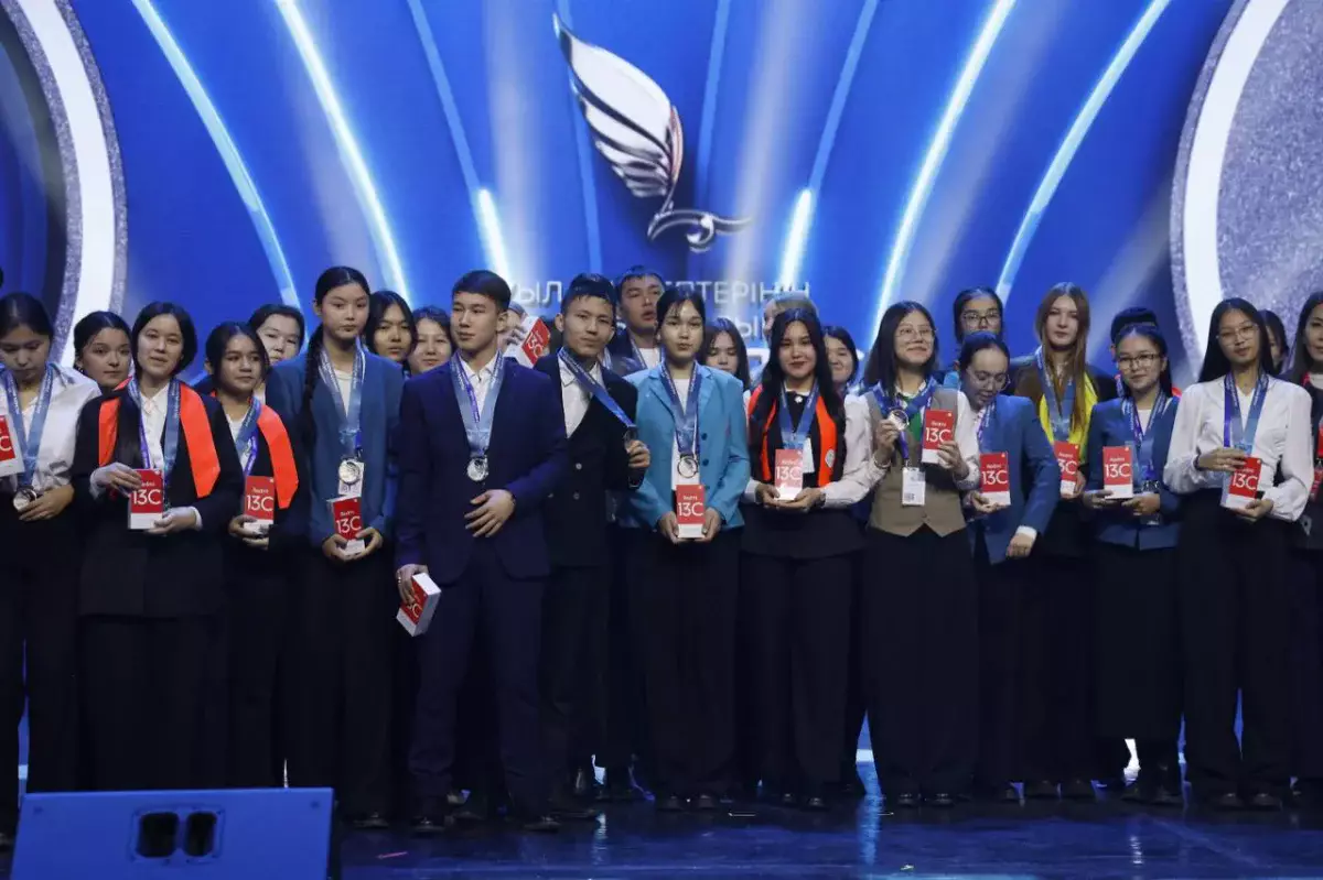 В Астане определили лучших учеников сельских школ