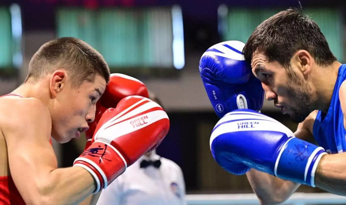 Оразбек Асылқұлов Тәжікстан боксының тарихи финалисін ұтты (ВИДЕО)