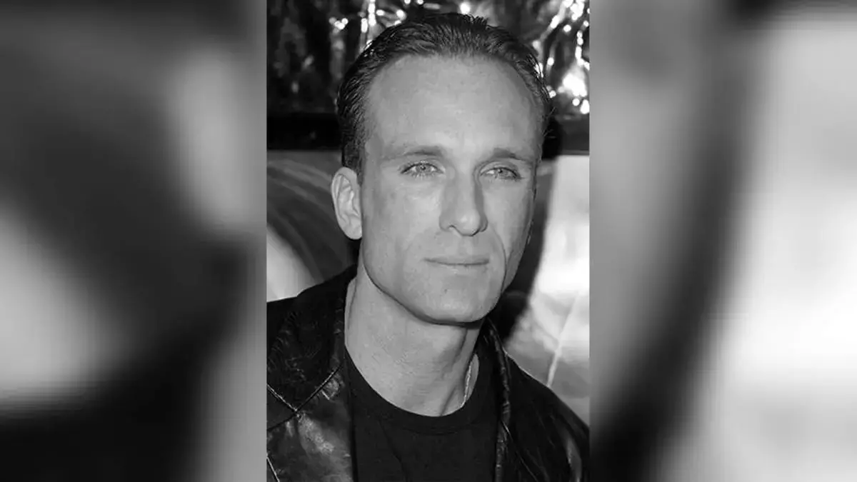 Актера Питера Грина нашли мертвым в квартире: он играл в «Криминальном чтиве» и «Маске» - новости на Lada.kz 13.12.2025