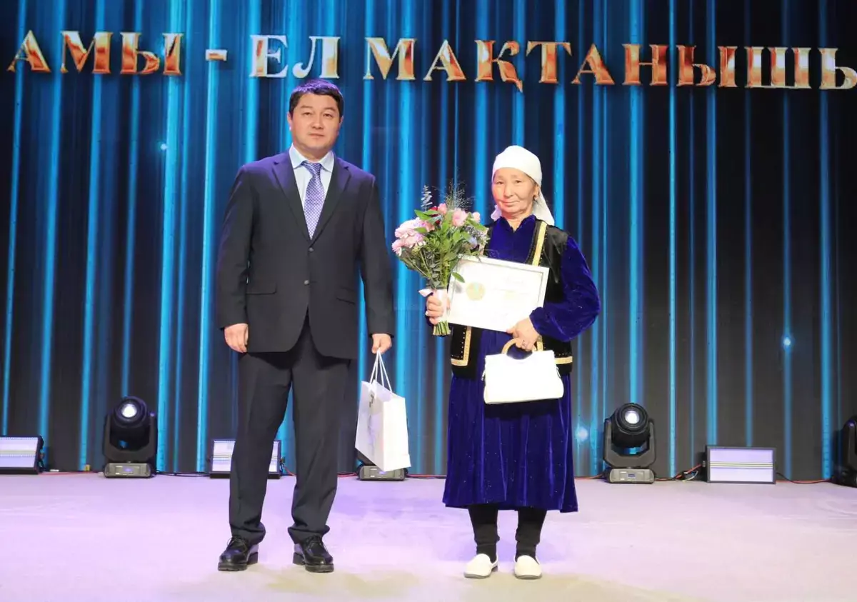 В Мангистау подвели итоги Года рабочих профессий - новости на Lada.kz 13.12.2025