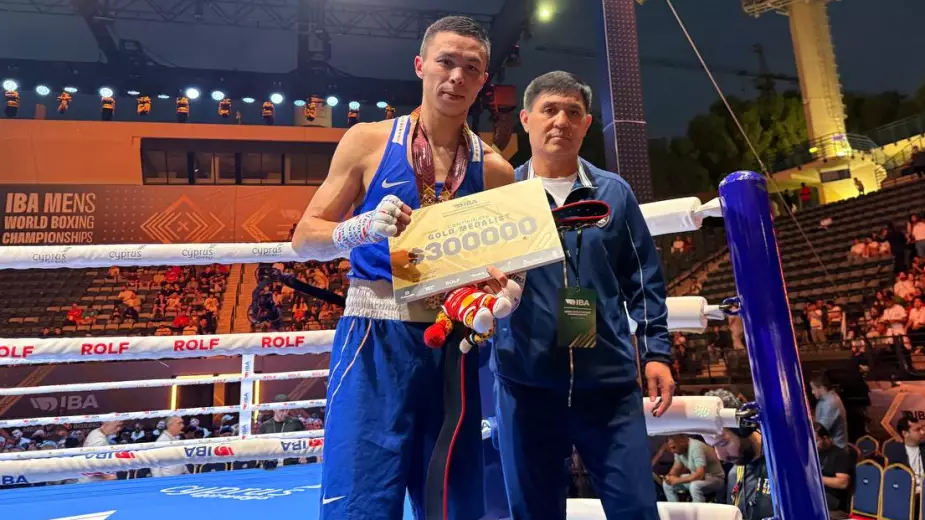 "Победа для мамы". Бибосынов поделился эмоциями после победы на ЧМ по боксу