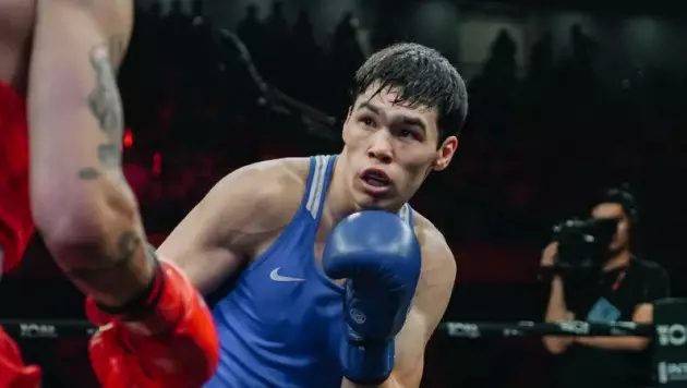 Қазақстандық боксшының алтын үшін тартысы айқасы төрешілер шешімімен бітті