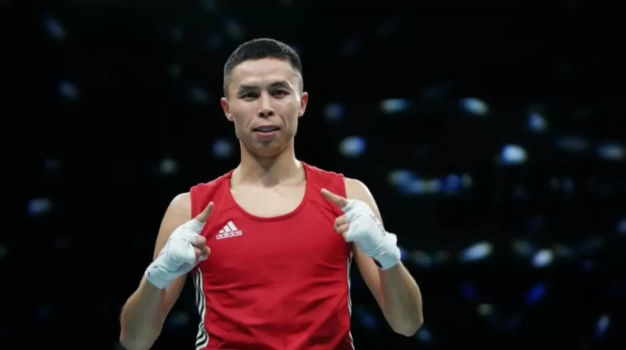 ЧМ по боксу: казахстанцы завоевали три золота и серебро