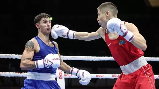 Казахстан обошел Узбекистан в медальном зачете ЧМ-2025 по боксу от IBA