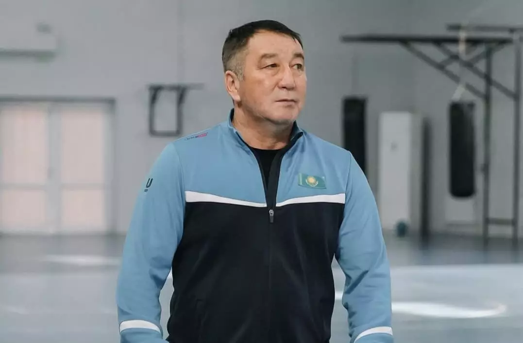 «Аққалықов соңғы айқаста жеңді деп ойлаймын» — Қайрат Сәтжанов ӘЧ-2025 қорытындылады