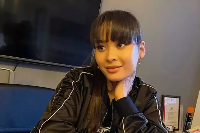 «Күйеуімнің қарыз екенін білмедім»: Индира Елемес Арман Дүйсенов жайлы өз шындығын айтты