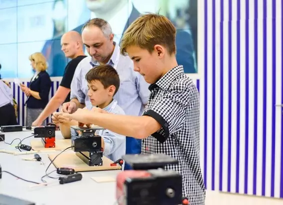 Фестиваль «Наука 0+» проходит в Казахстане при поддержке фонда Русский мир.