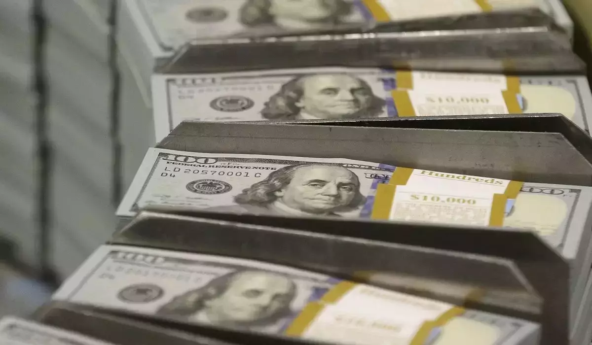 Обменники переписали ценники: курсы валют в Казахстане на 14 декабря