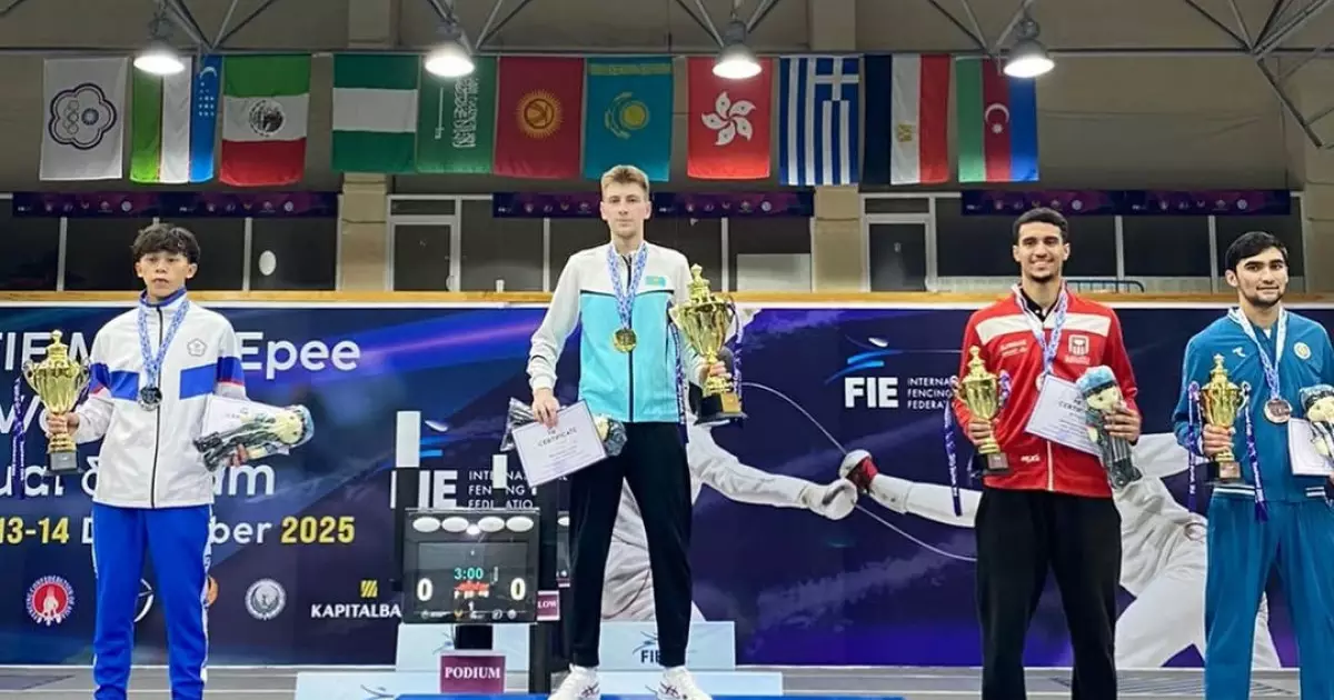   Қазақстандық семсерлесуші Әлем кубогында топ жарды   