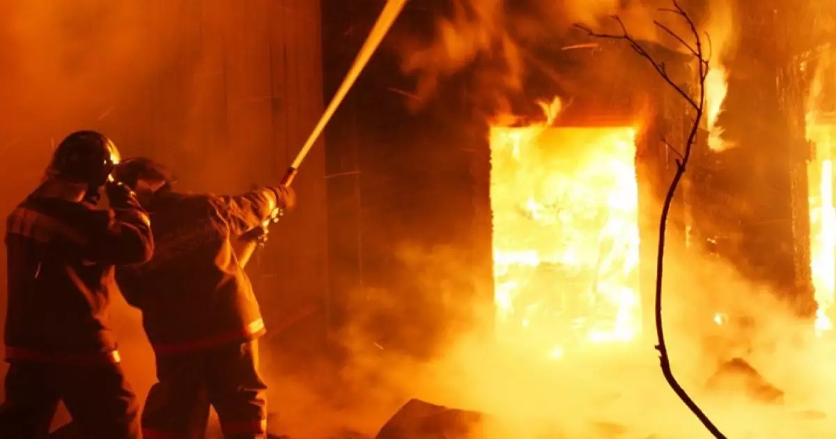  `81 адам`: Жезқазғанда тұрғын үйден өрт шықты 