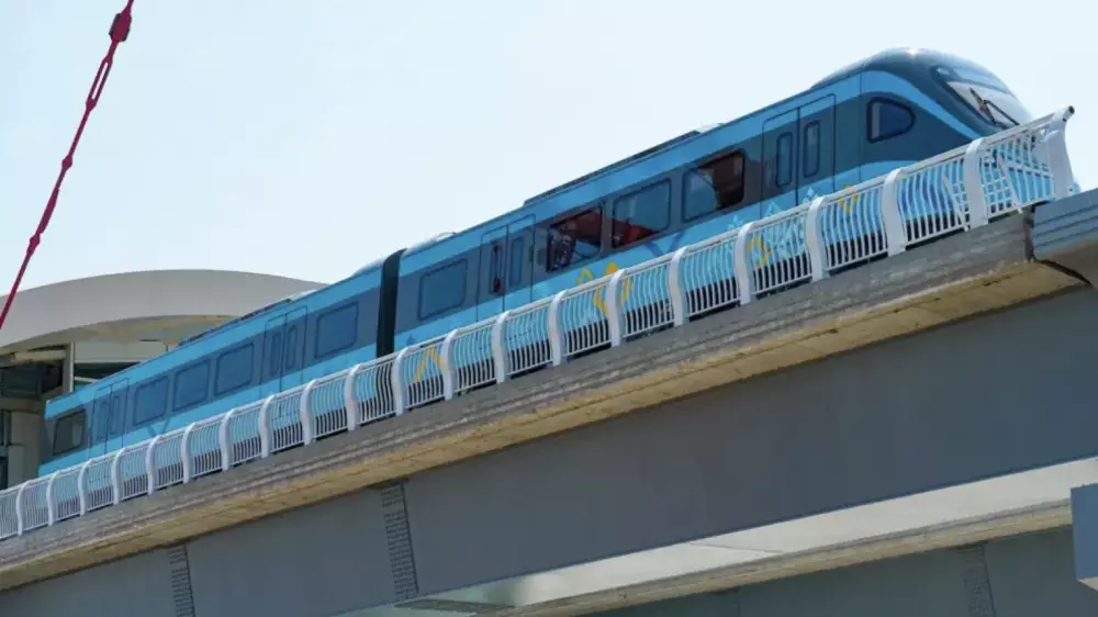 LRT-де қауіпті кернеу: эстакададағы қауіпсіздік шаралары туралы не белгілі?