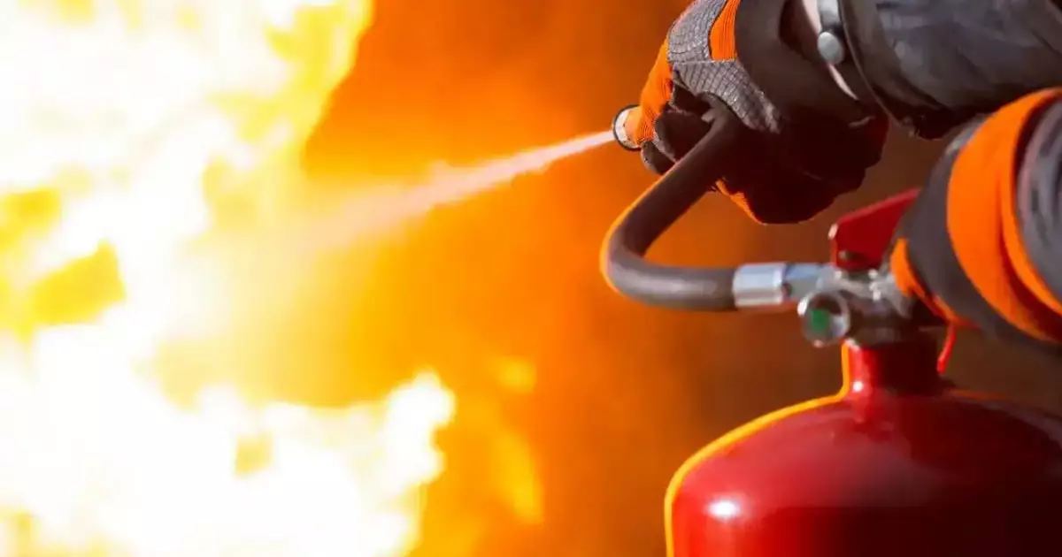  Жезқазғанда өрт шыққан үйден 9 адам құтқарылды 