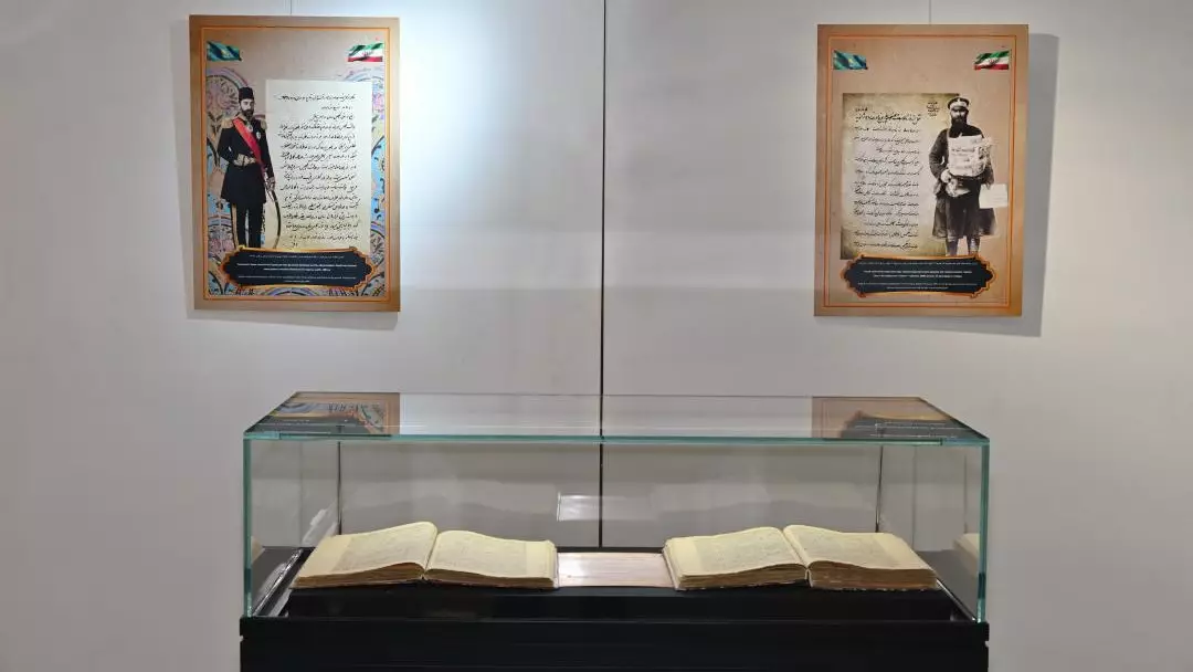 Қазақ хандығына қатысты парсы қолжазбалары Астанаға әкелінді