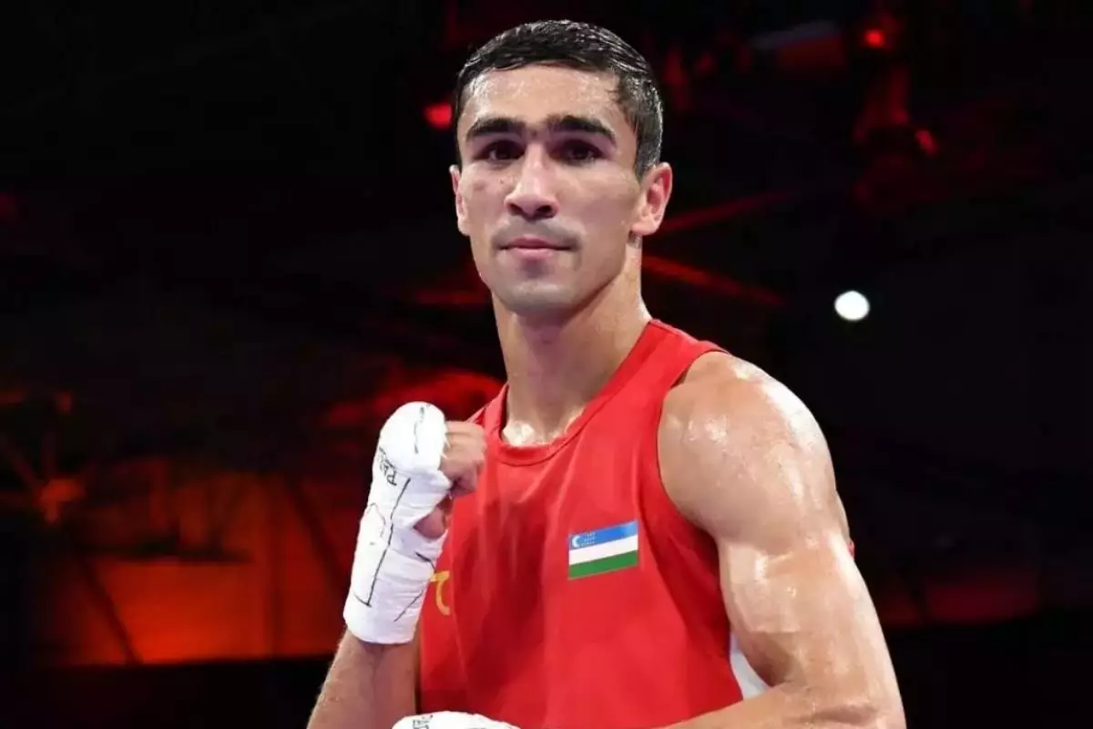 Протест чемпиона: Абдумалик Халоков проиграл финал ЧМ-2025 после укуса соперника