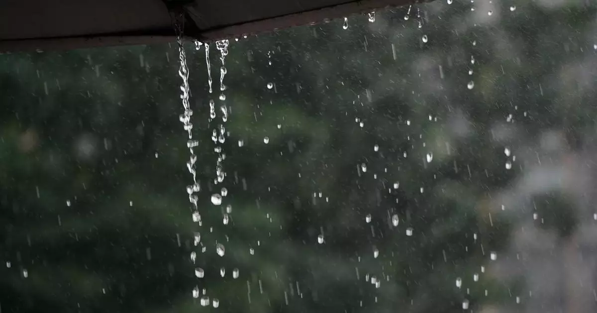 Дожди и плюсовую температуру пообещали сегодня в мегаполисах Казахстана.