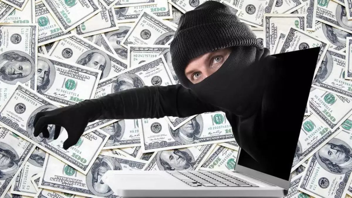 Россиянин сумел вернуть деньги, переведенные мошенникам – редкий случай