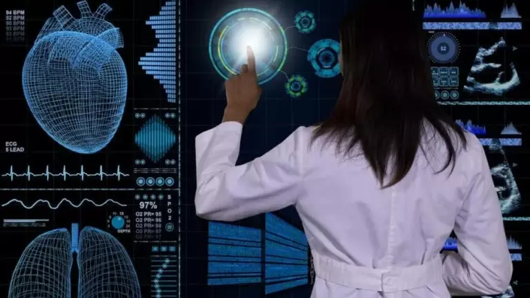 Мұнай, энергетика және медицина: Қазақстанда жасанды интеллект қалай іске қосылып жатыр