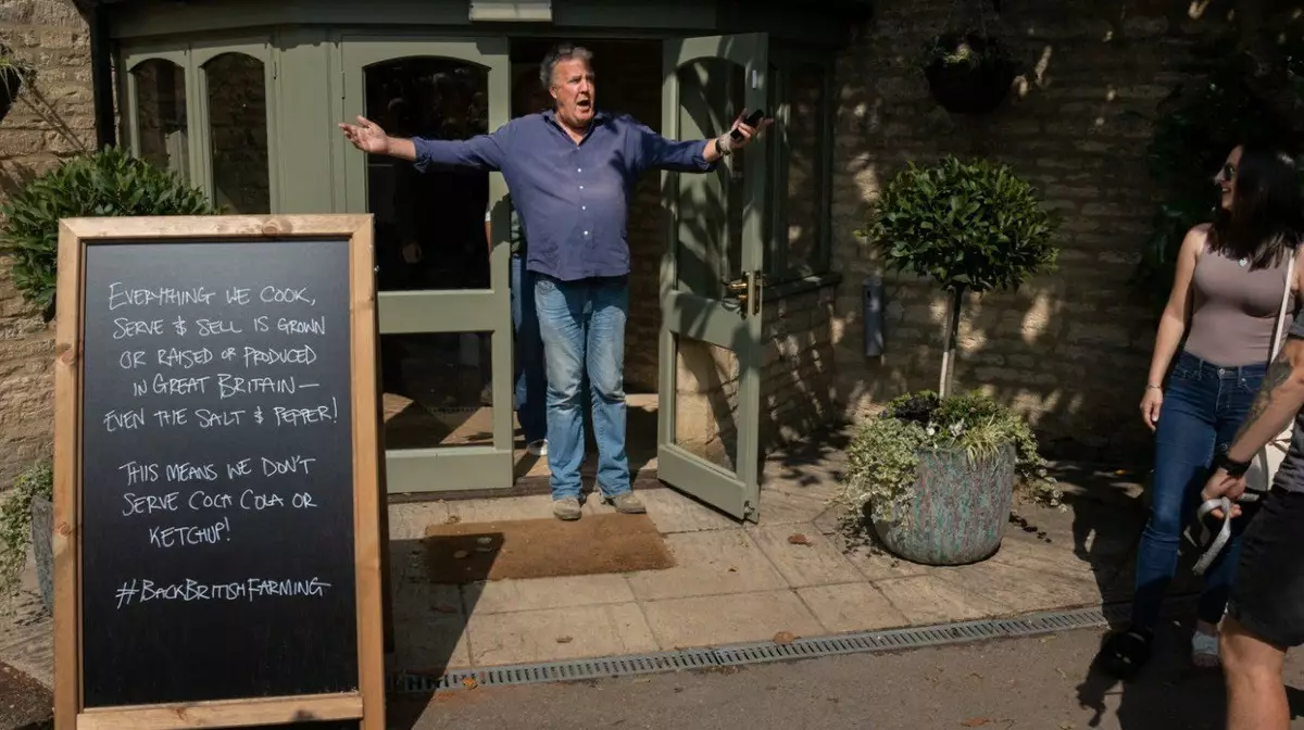 Ведущий Top Gear объявил бойкот: лейбористам вход в его паб запрещён