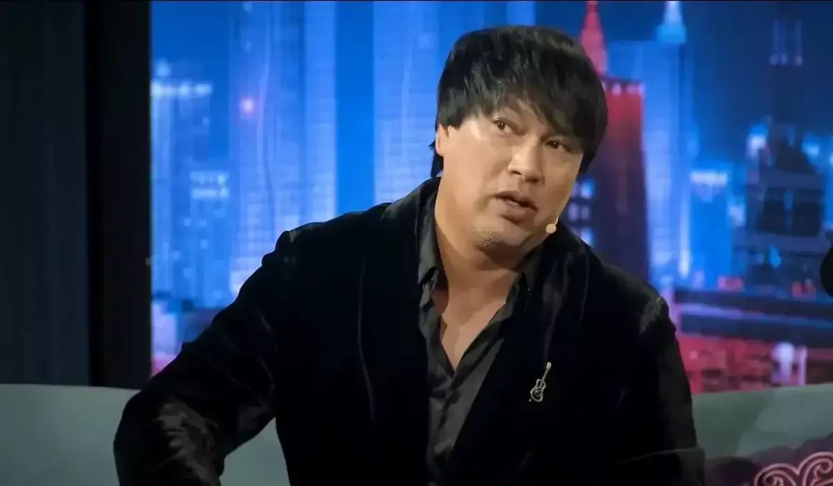 «Сендерге не болған, адамдар?!»: Әнші Бүркіт жанайқайын жеткізді (ВИДЕО)