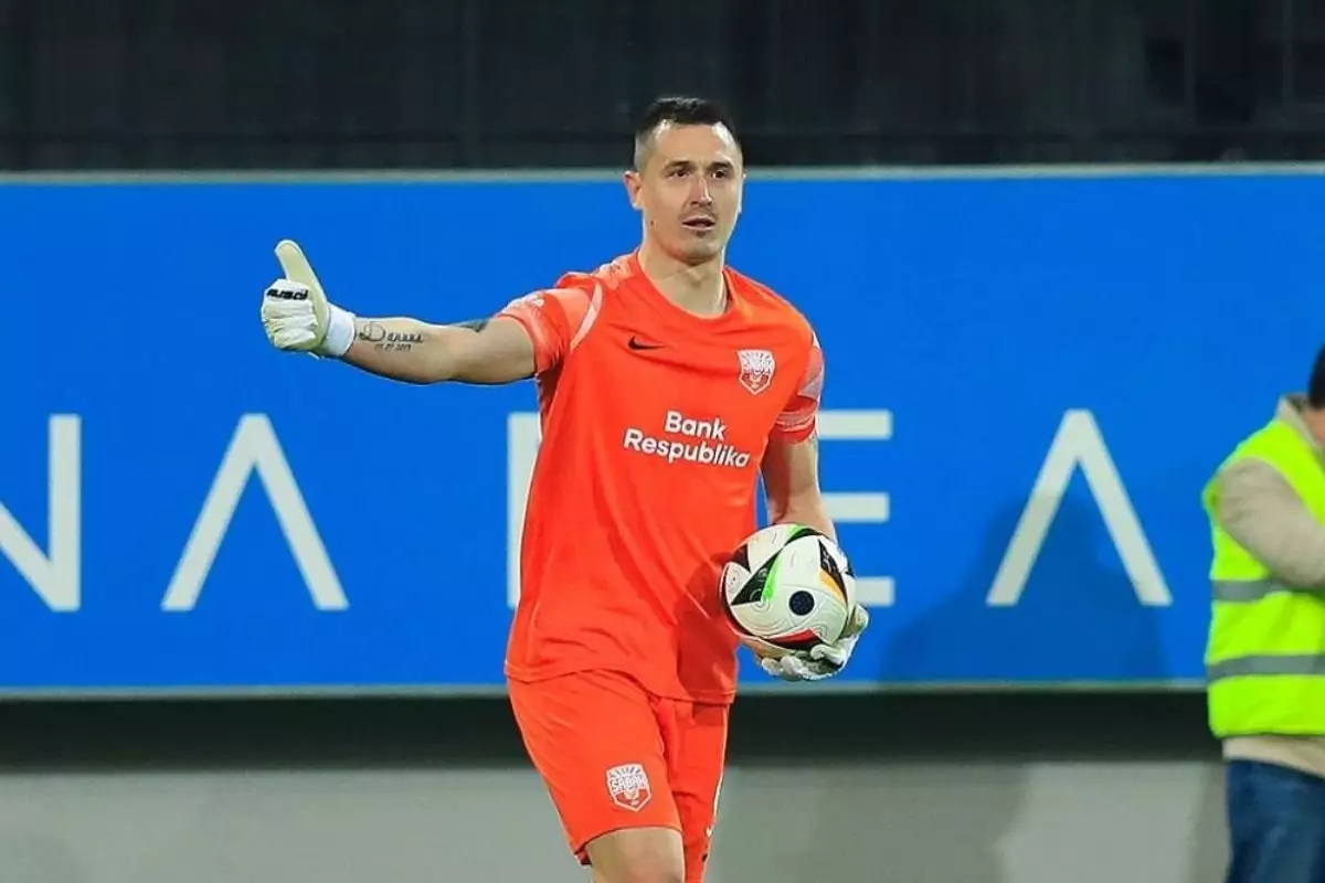 Битва за трон: Покатилов против «Карабаха» в «матче за 6 очков»