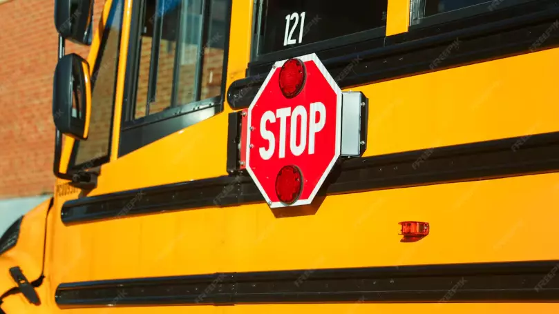 Колумбияда мектеп автобусы апатқа ұшырап, 16 адам көз жұмды