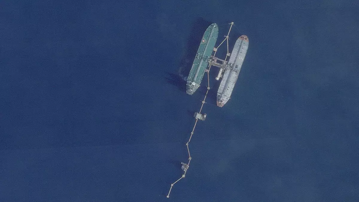 США и Украина нацелились на «теневой флот» из 1000 судов, тайно перевозящих санкционную нефть по всему миру.