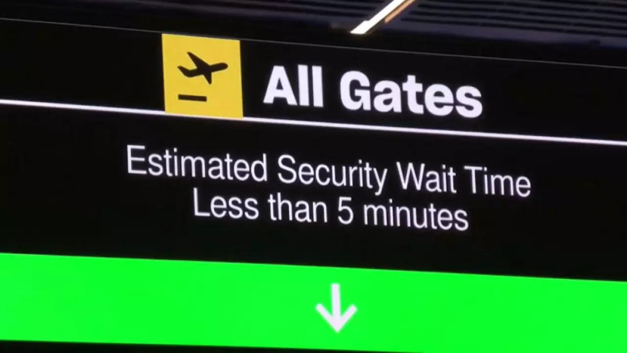 АҚШ визасыз кіруге рұқсаты барларды бақылауға алады