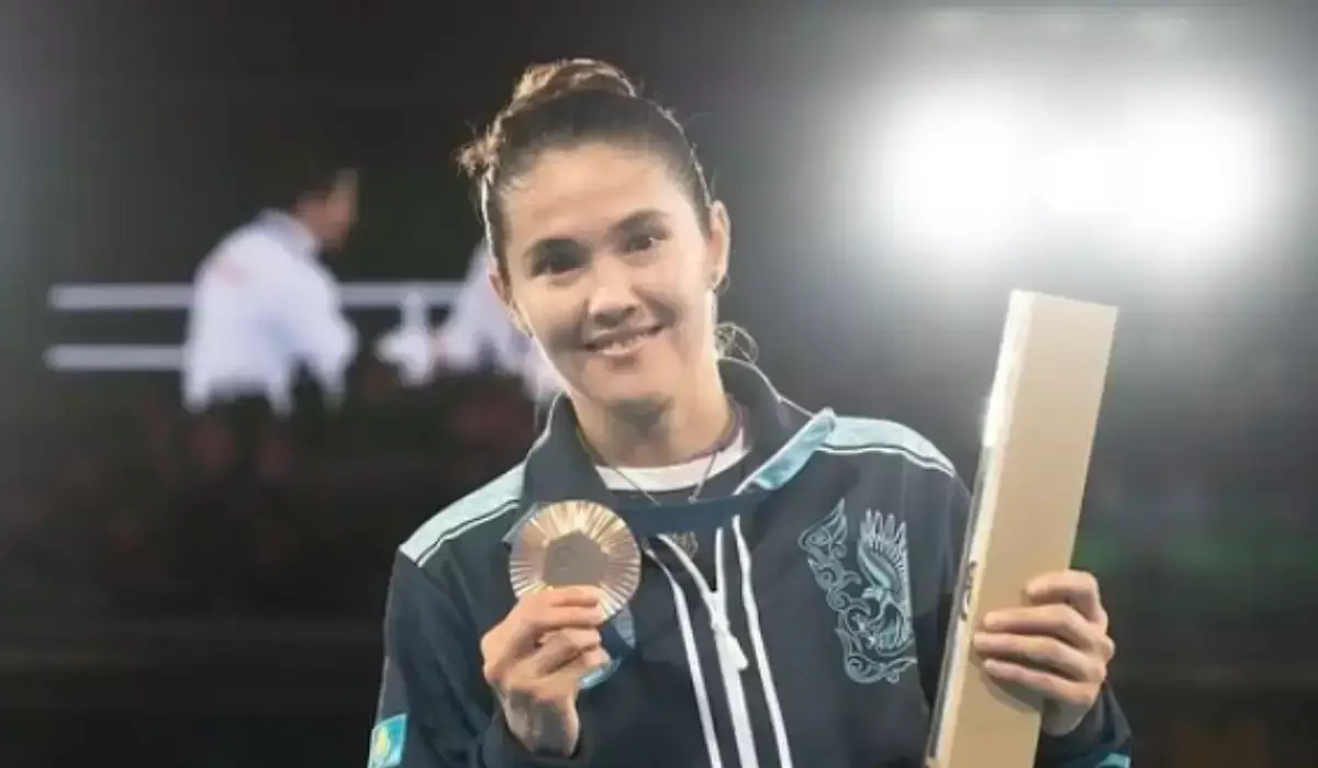 «Ақша керек, хабрласыңыздар»: Назым Қызайбай өзіне сыйға берілген көлігін сатып, спорт зал ашпақ