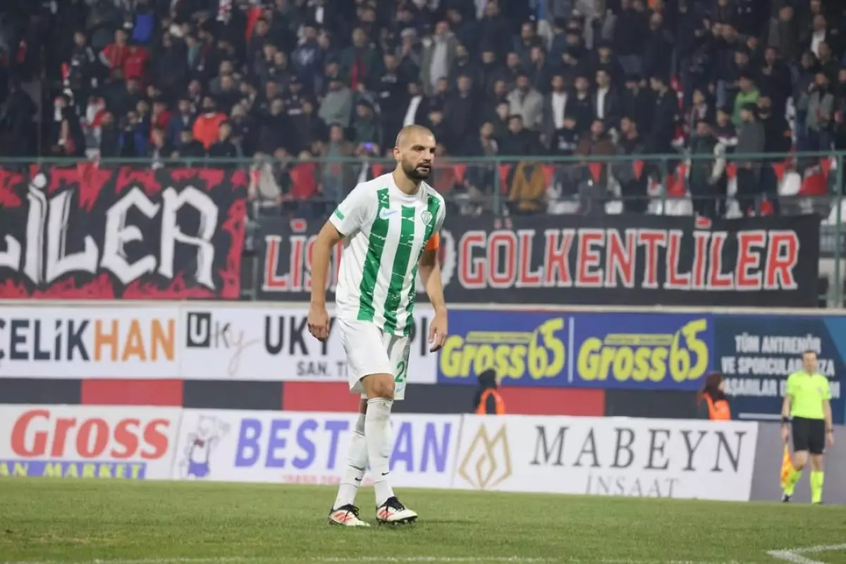 Российский защитник заинтересовал клуб из Казахстана