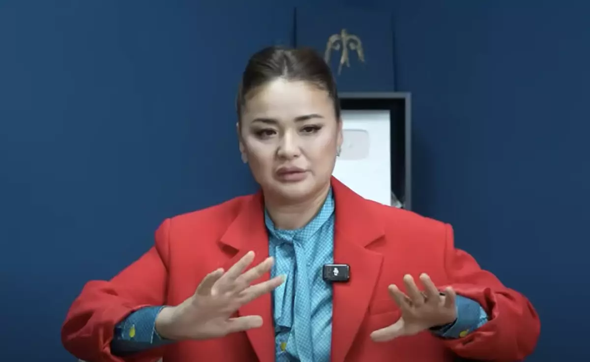 «Махаббатым өзгеше, сағынышым мәңгілік»: Мөлдір Мұқанованың жазбасы көпті ойландырды (ВИДЕО)