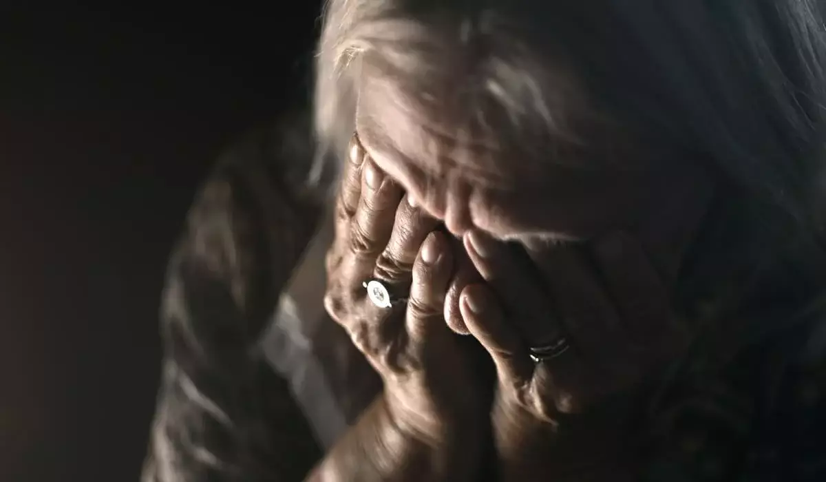 Звонок «из поликлиники» стоил 72-летней пенсионерке из Павлодара миллионов