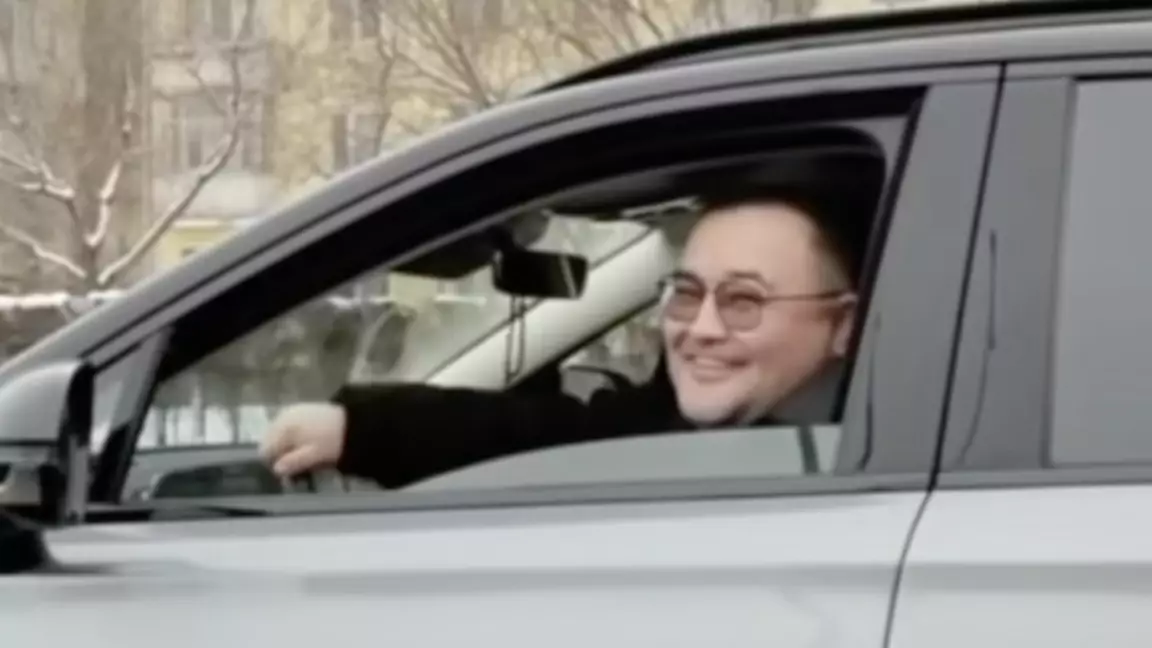 "Қыста көлік айдамаймын" деген депутат көлік тізгіндеп жүр