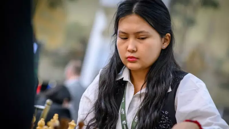 Бибисара Асаубаева әлем чемпионімен тең ойнады