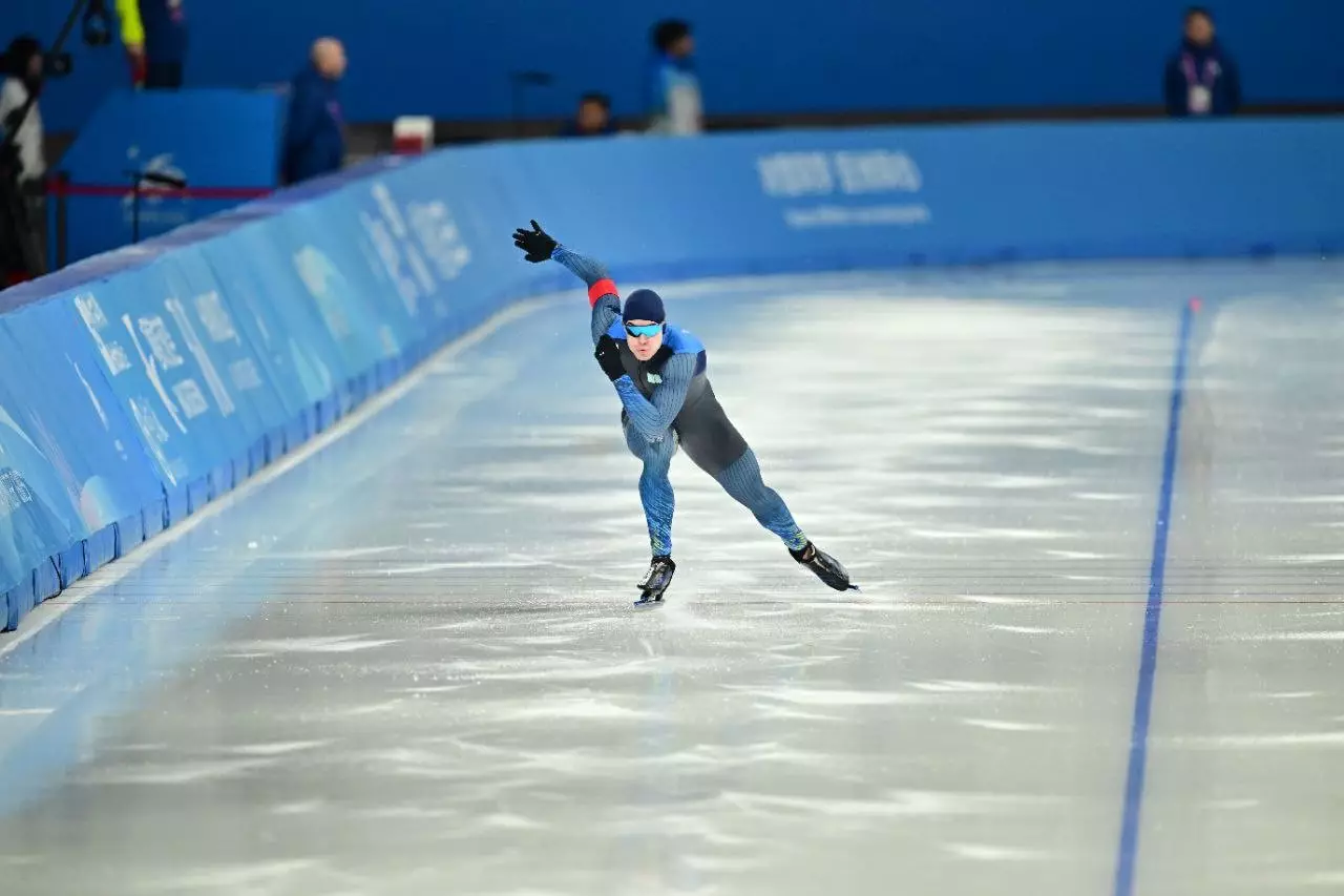 Казахстанский конькобежец занял шестое место на этапе Кубка мира в Норвегии