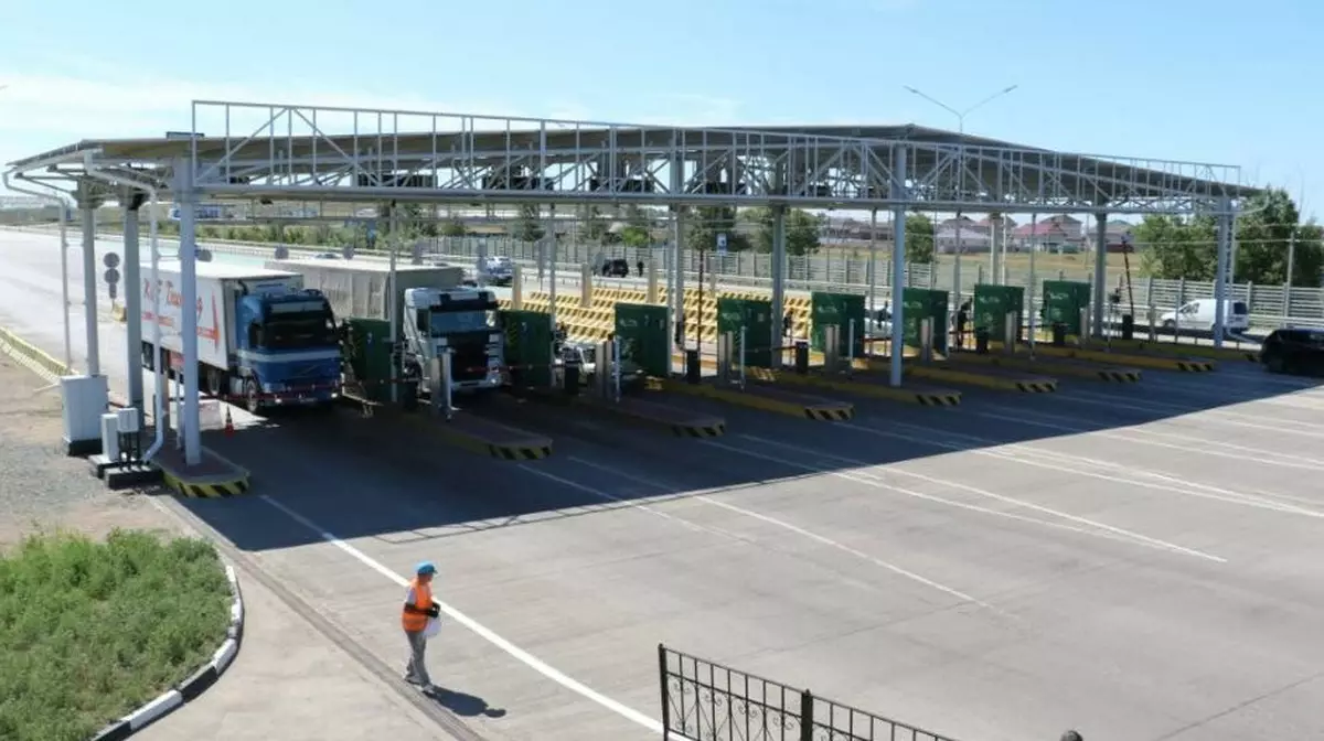 В Казахстане водителям дадут 30 дней вместо 7 на оплату платных дорог
