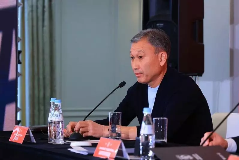 Стало известно, кто стал главным тренером футбольного клуба "Шахтёр"