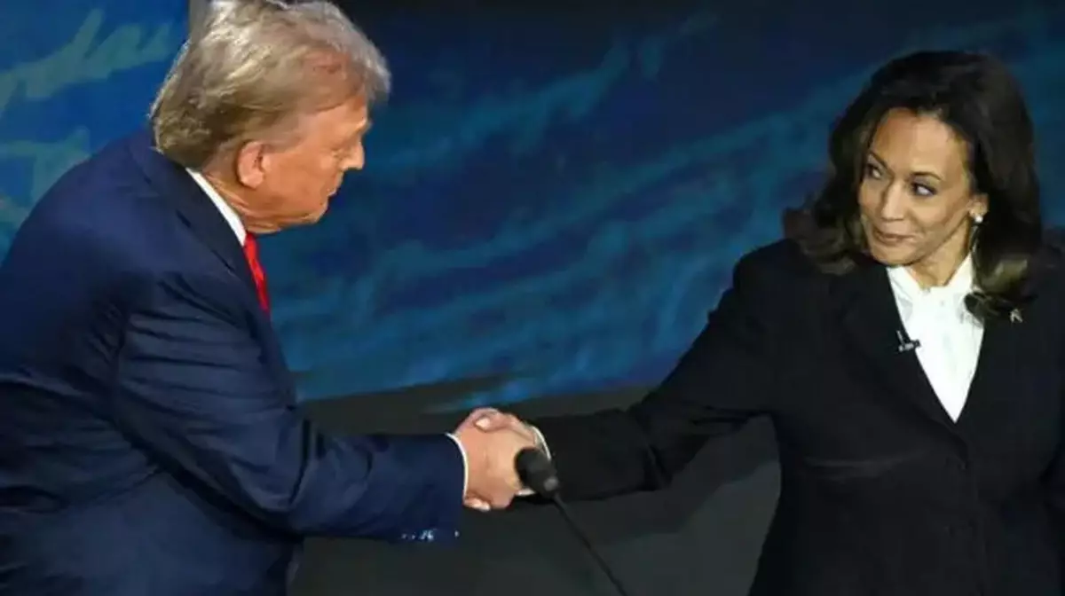 Камала Харрис готовится к президентской гонке 2028 года